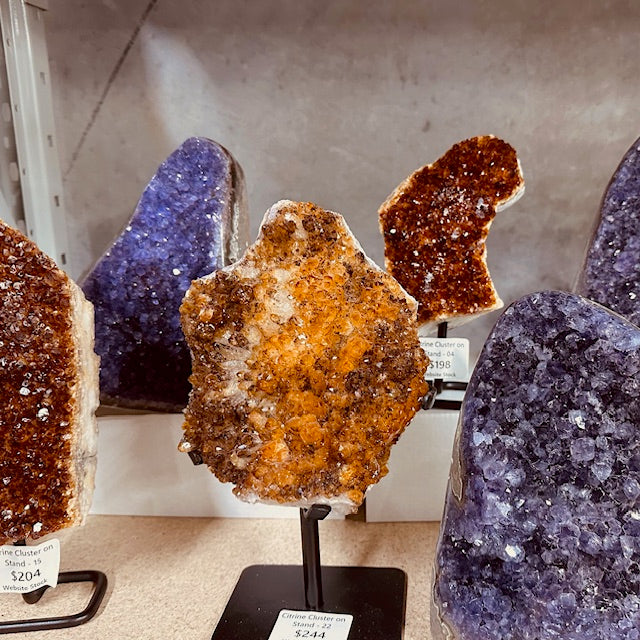 Caves / Geodes