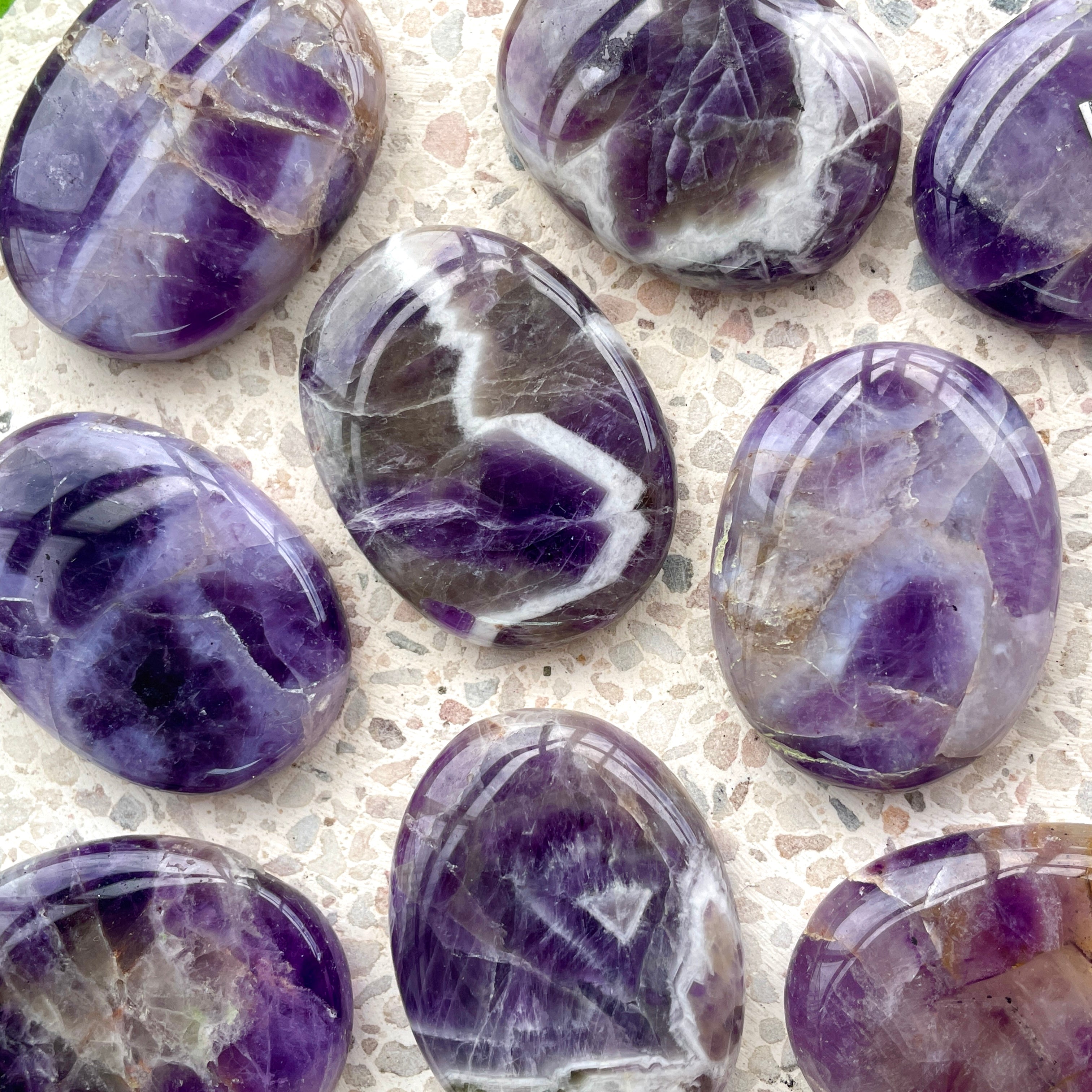 Amethyst Palm Stone (IN)