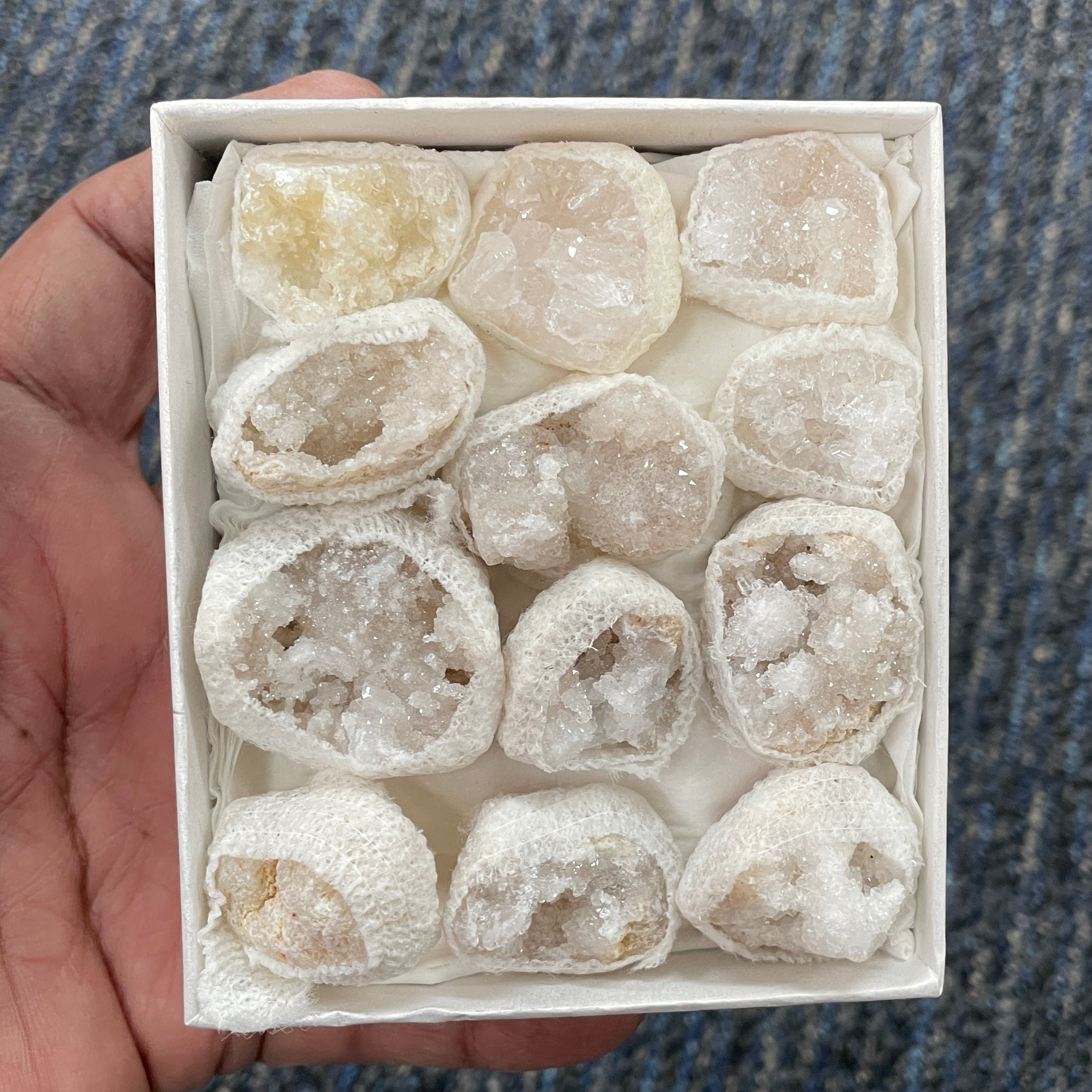Geode Quartz Box-MINI - 9-12pc