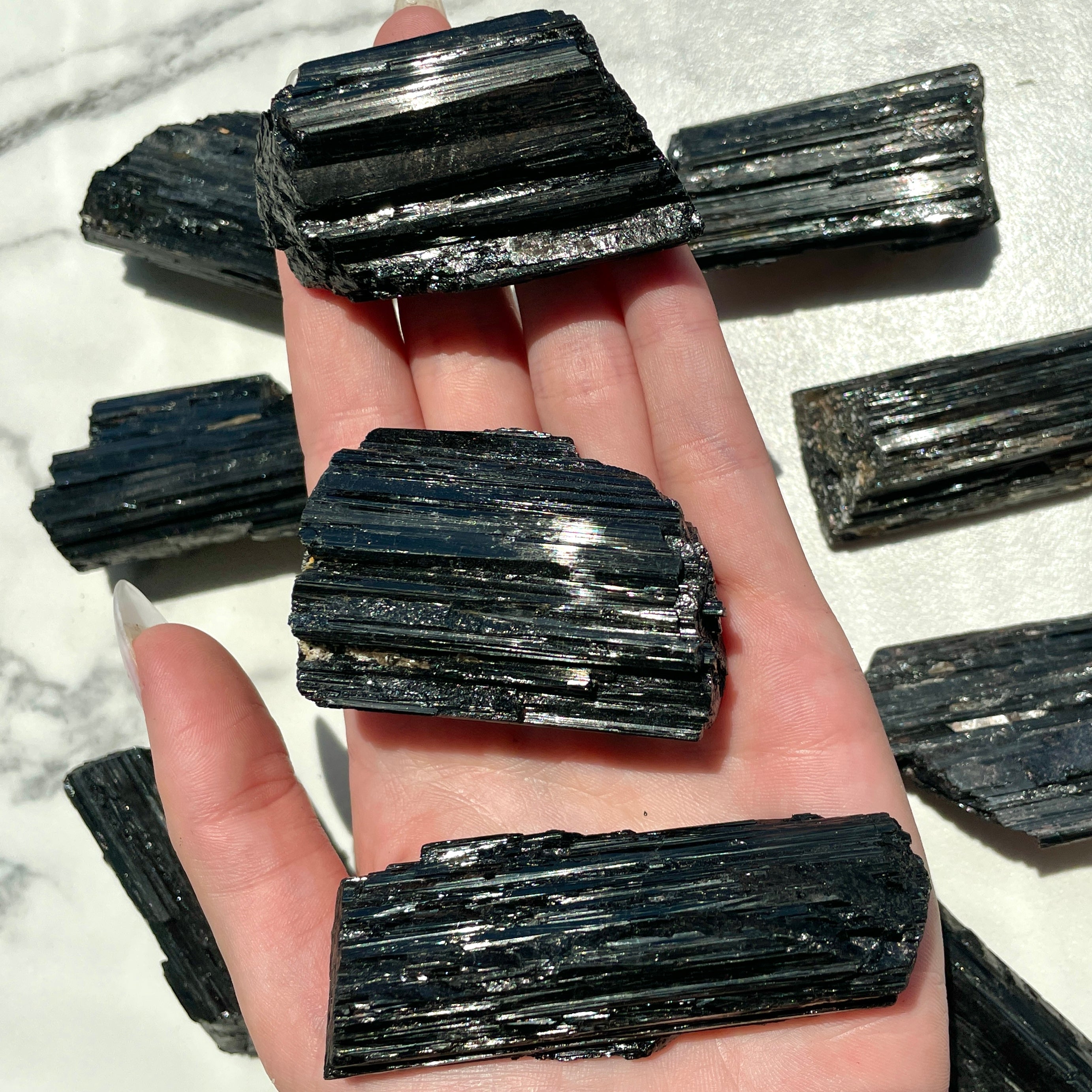 Black Tourmaline (AA) 1pc (5-7cm)