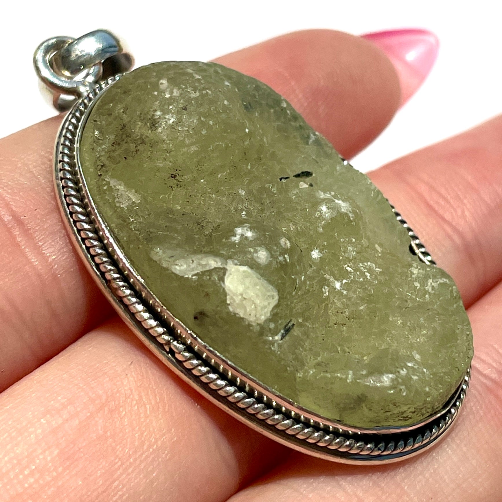 Prehnite St. Silver Pendant LRG - SP124