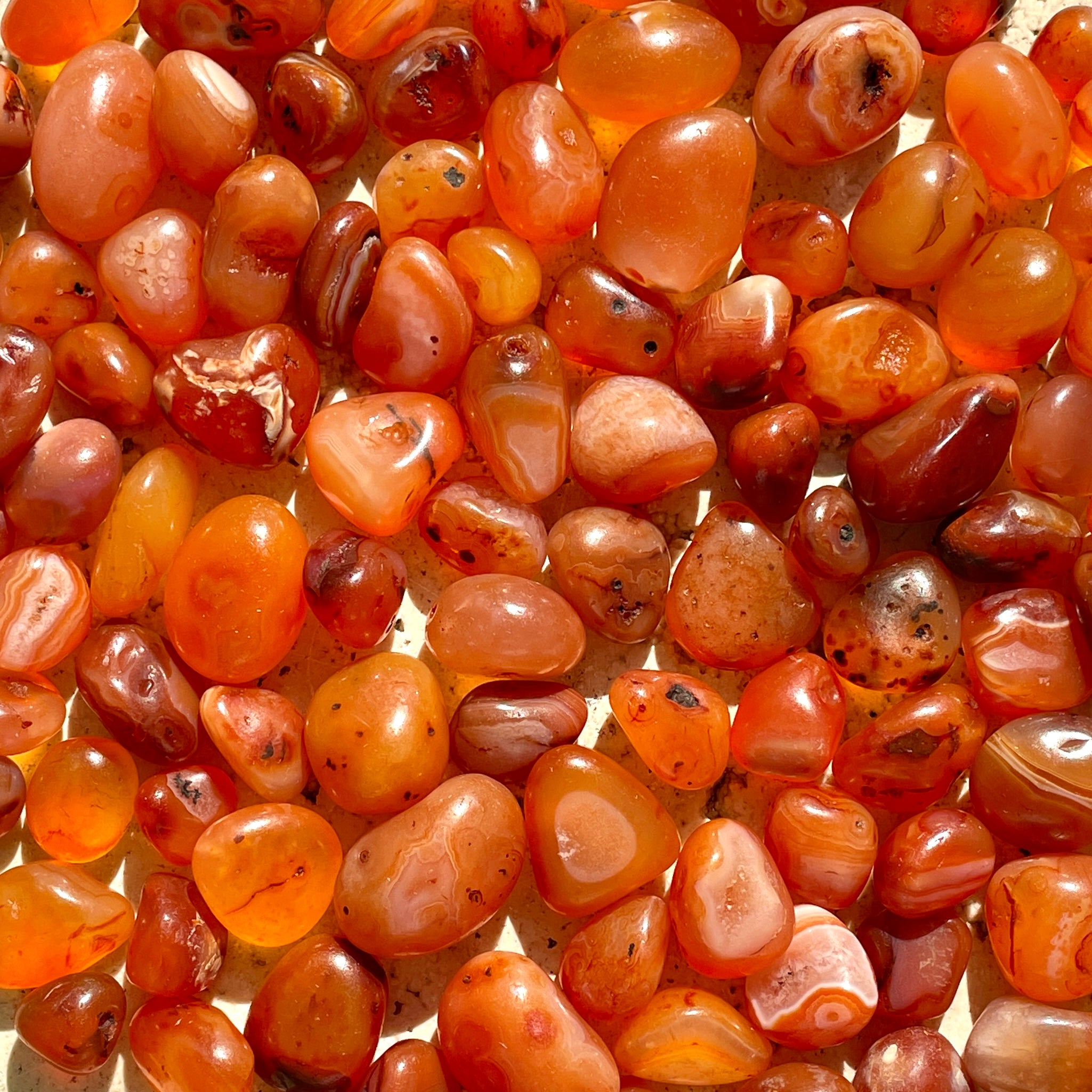 Carnelian Mini Tumbles - 250gm (100-120pc)
