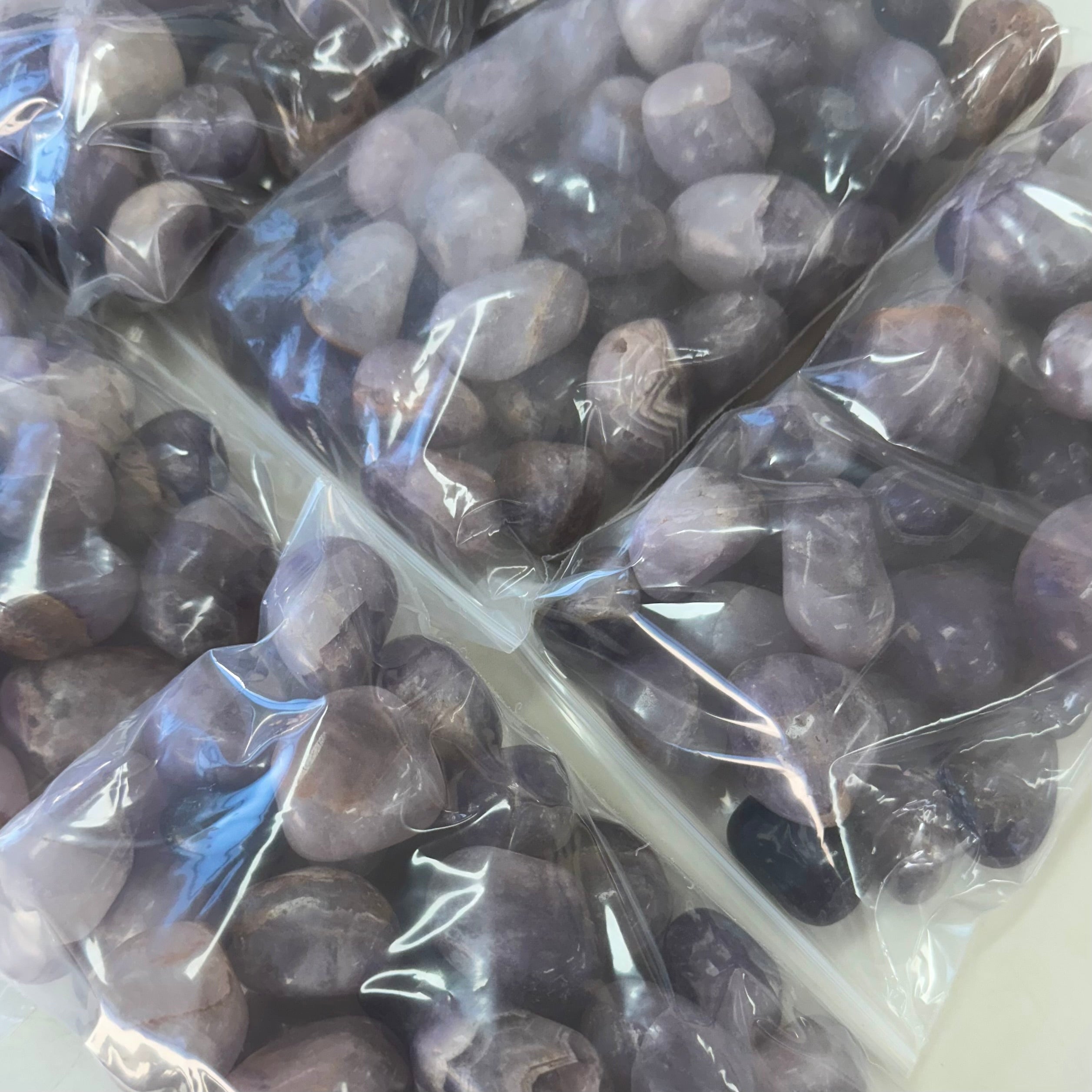 Amethyst(Chevron) Tumbled (2-4cm)-QB - 1Kg (40-45pc)