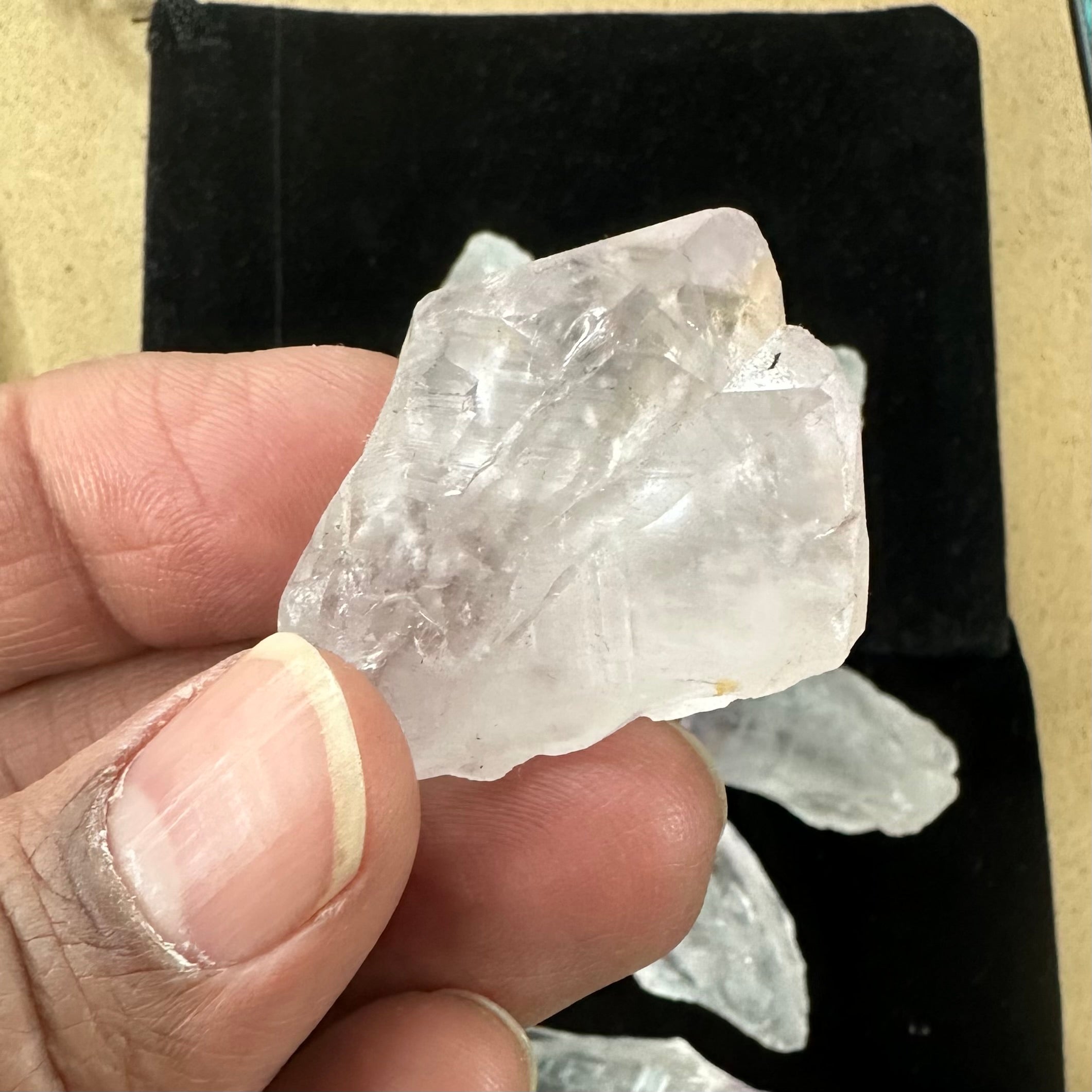 Amethyst Point / Rough (Pale) 1pc