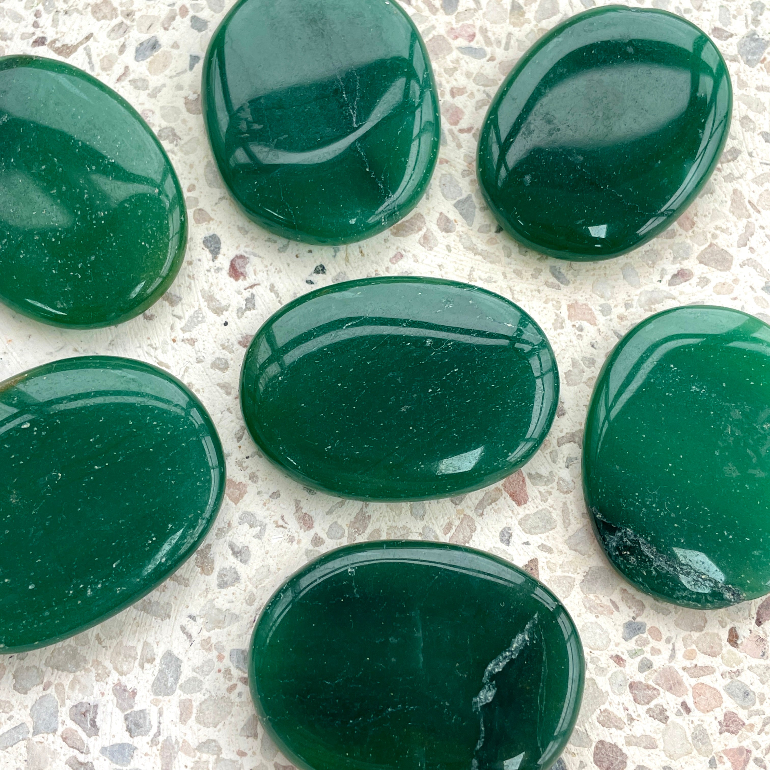 Dark Green Aventurine Palm Stone (IN)