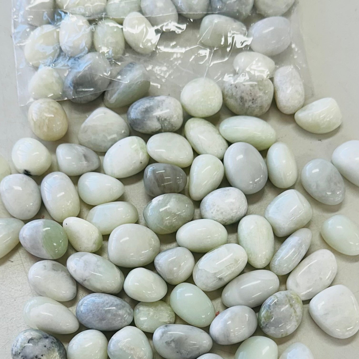 New Jade - Tumbled - 1 KG - (90-100pcs) CLEARANCE PACK