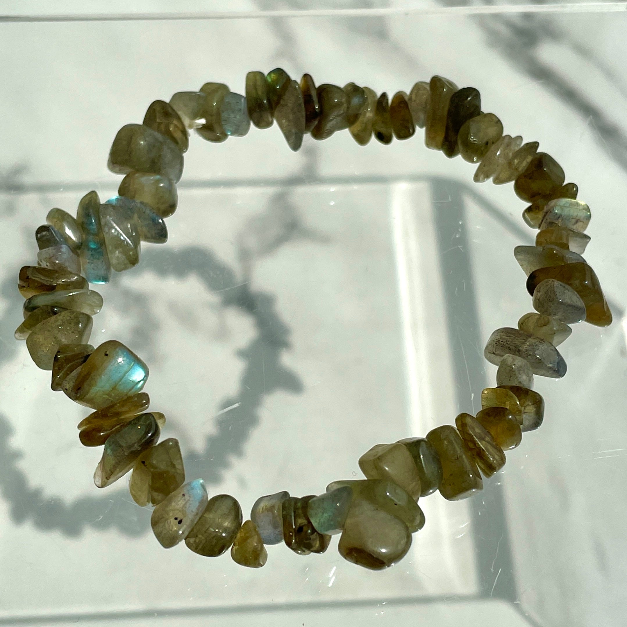 Labradorite Chip Bracelet (IN)