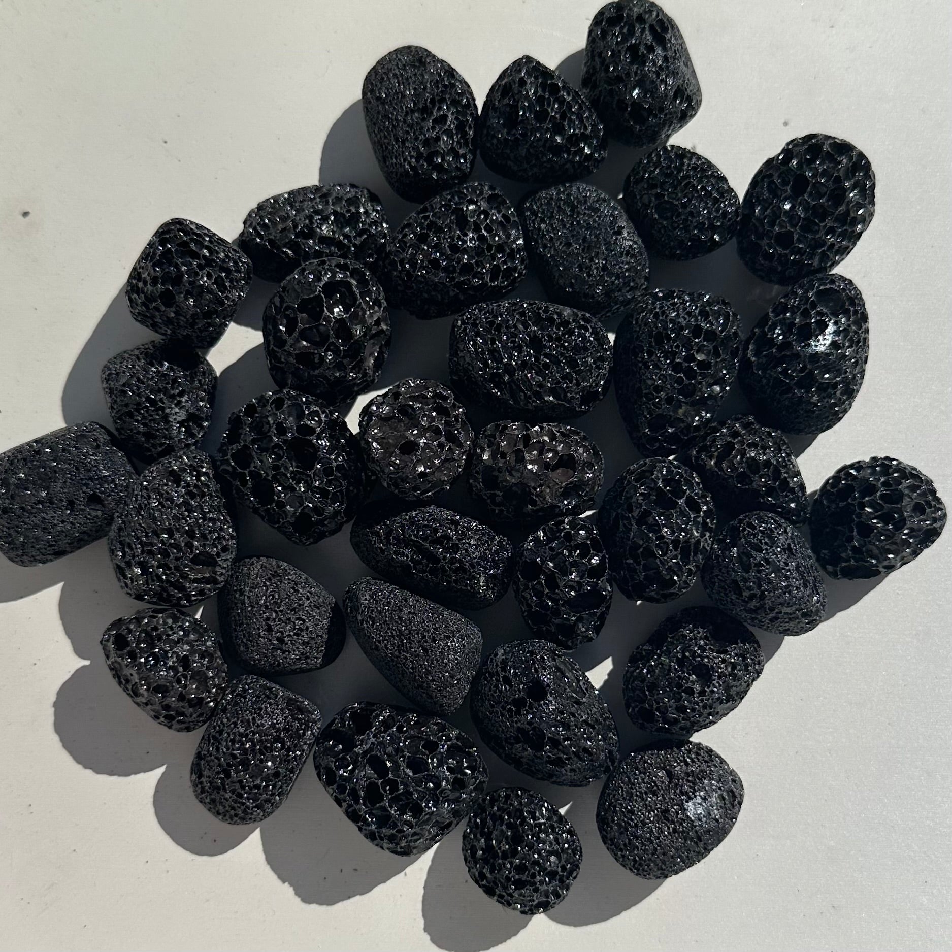 Lava Tumbled - 200gms (30-35pc)