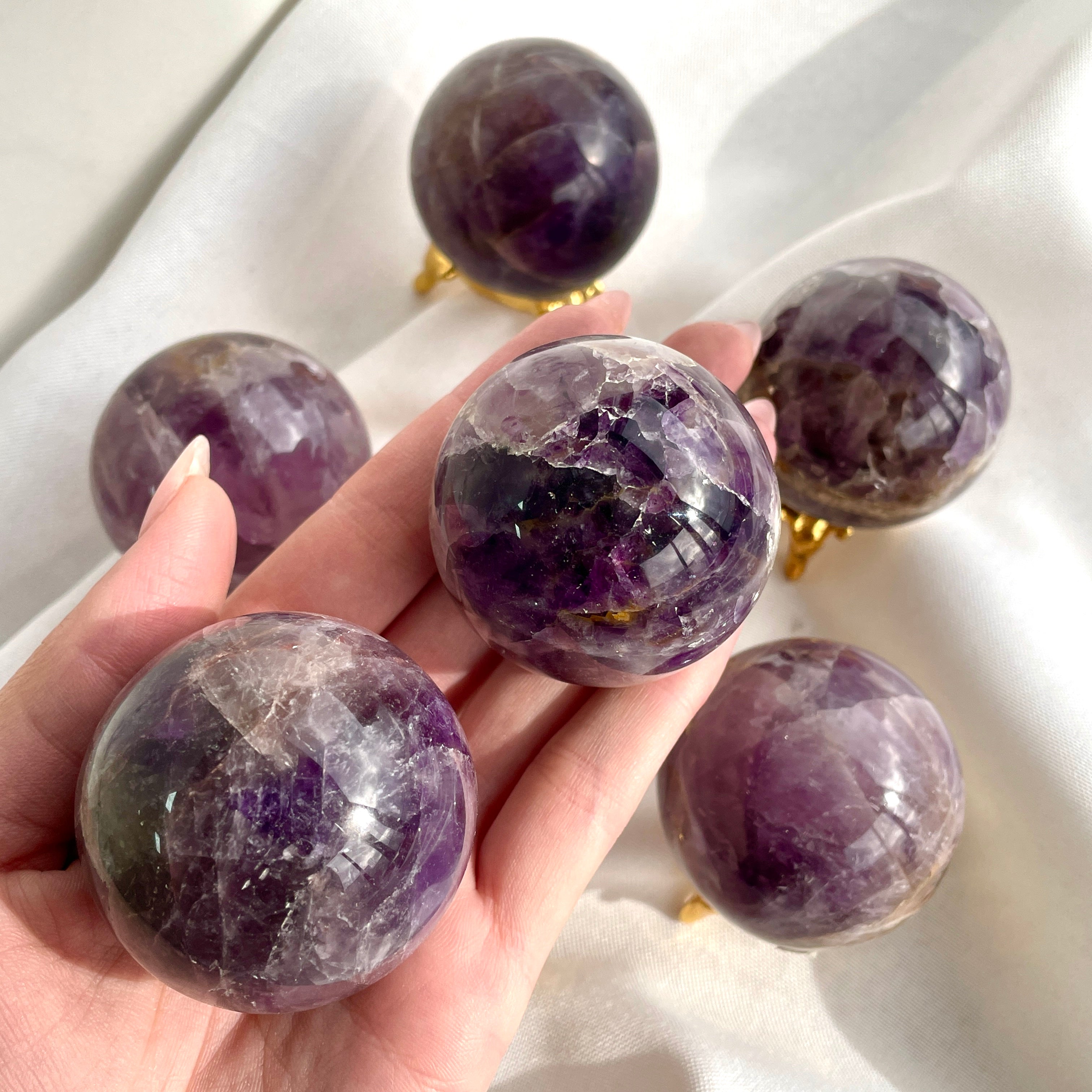 Amethyst Sphere 4cm