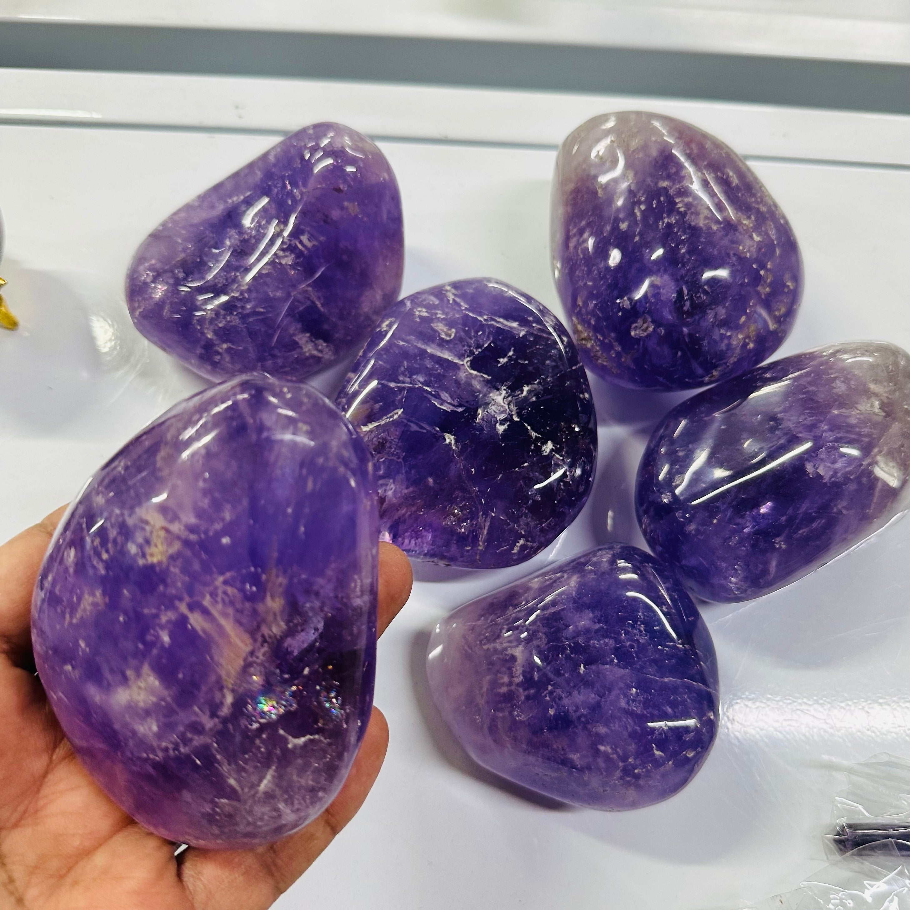 Amethyst - Pebble - Large (6-8cm)