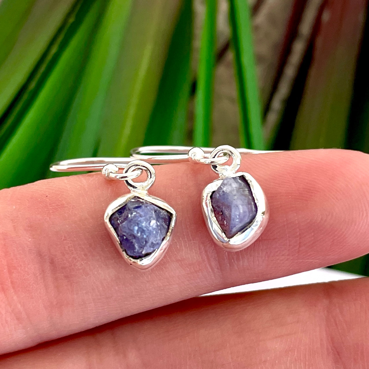 Tanzanite Raw - St.Silver Earring