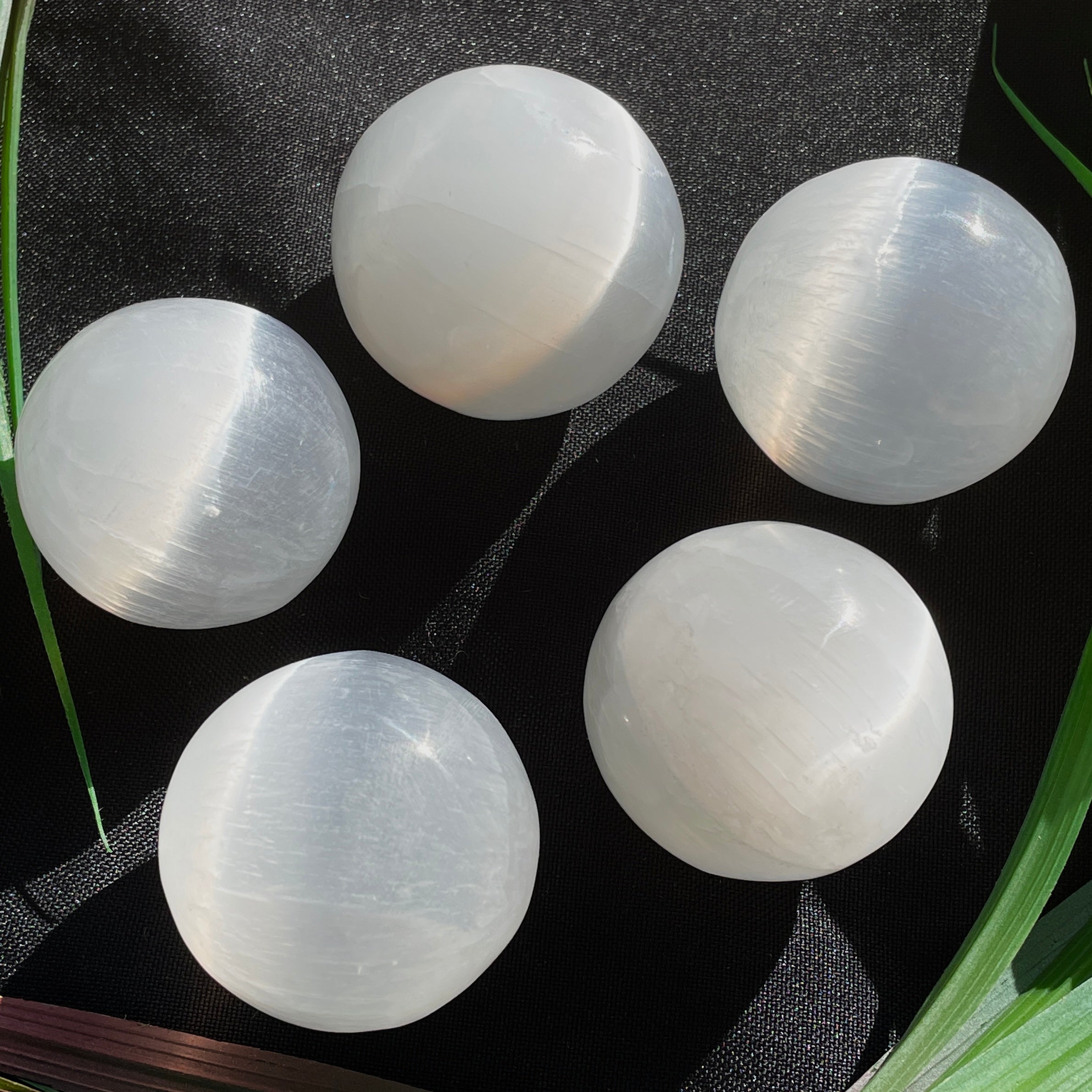 Selenite Sphere - White - 4cm
