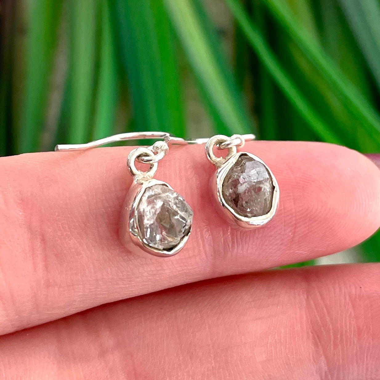 Herkimer Diamond Raw - St.Silver Earring