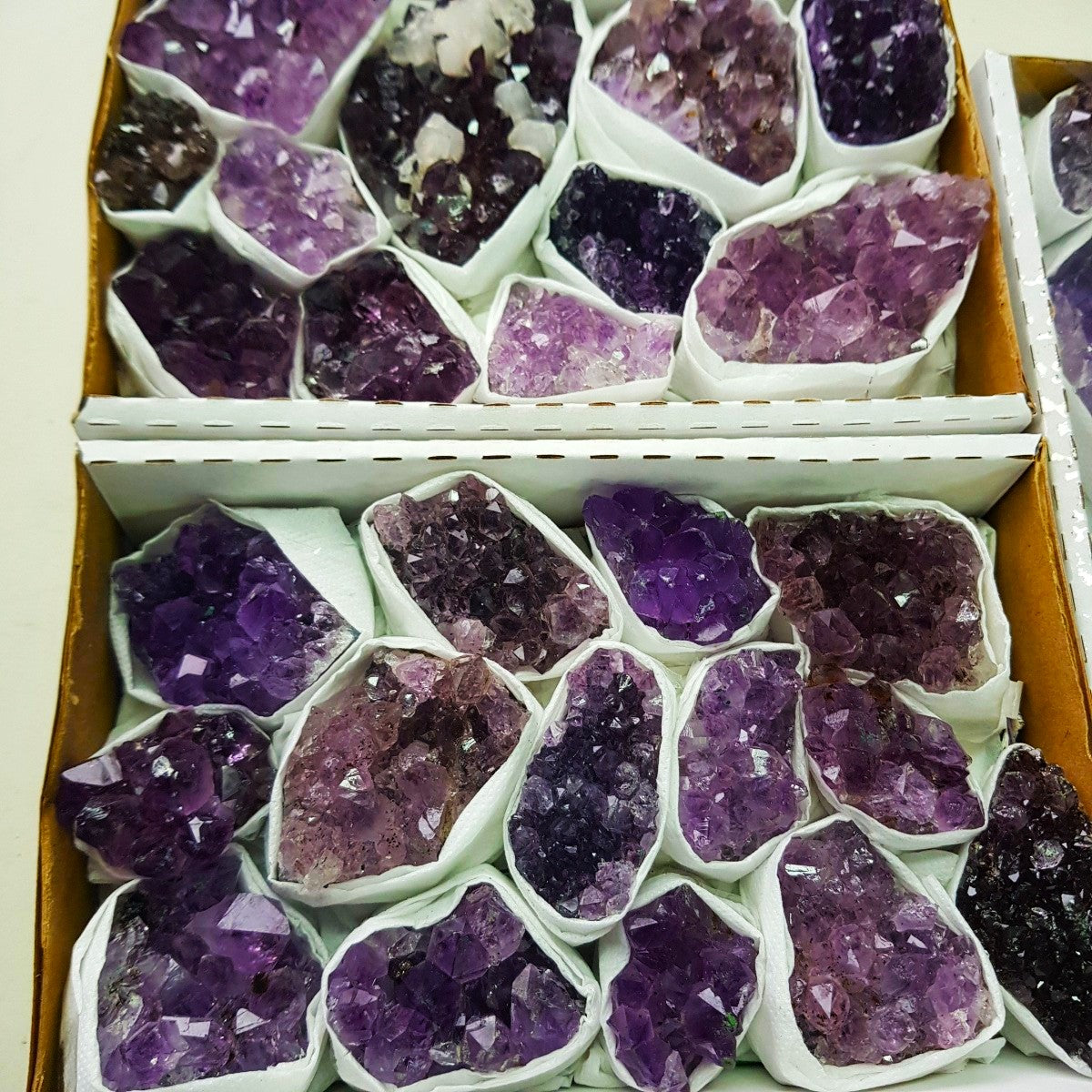 Amethyst Cluster Tray - A Grade (9pc-14pc)