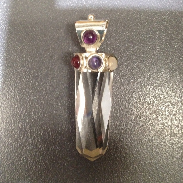 Clear Quartz Faceted 7 Chakra Pendant 