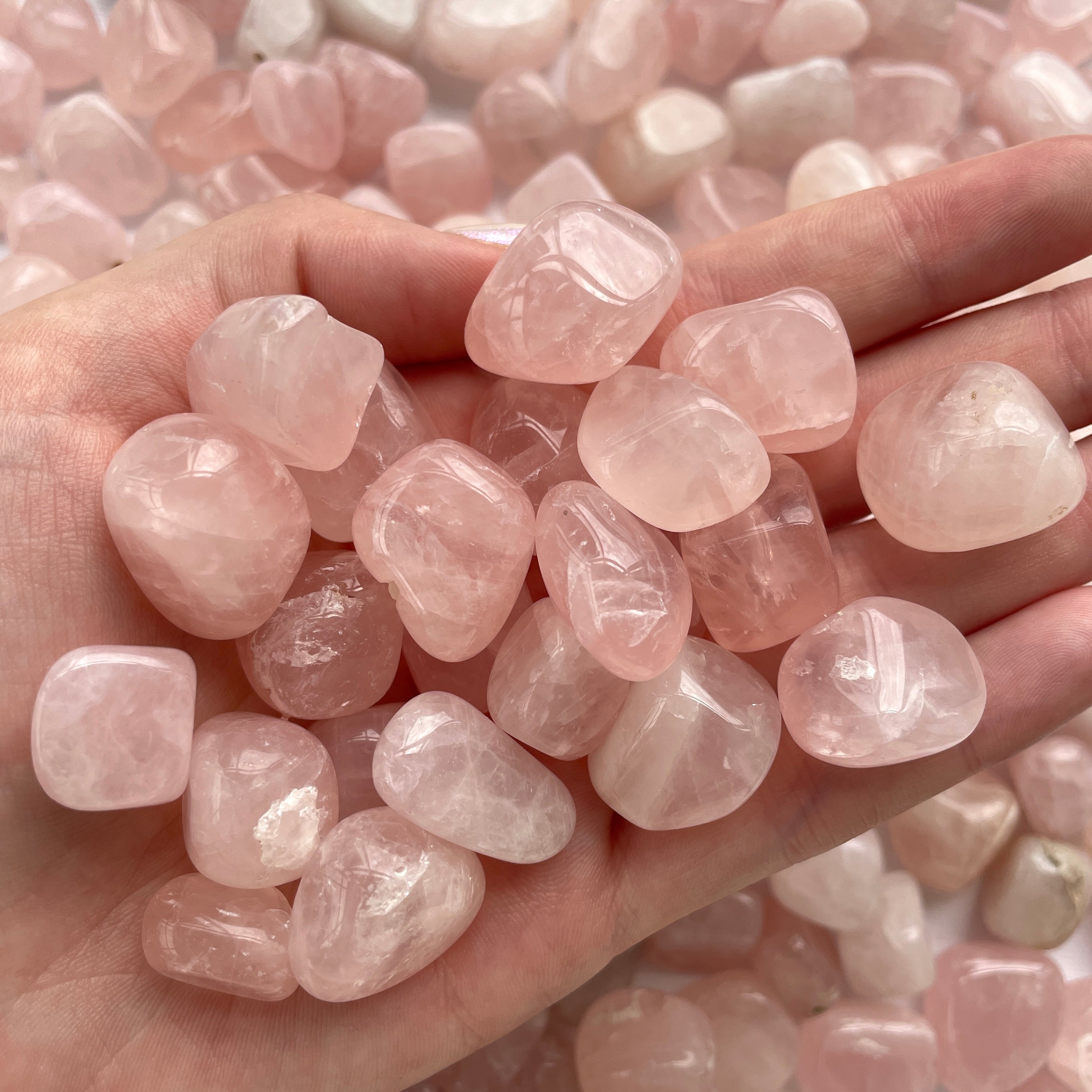 Rose Qtz-Tumbled-1KG SM - 'B'