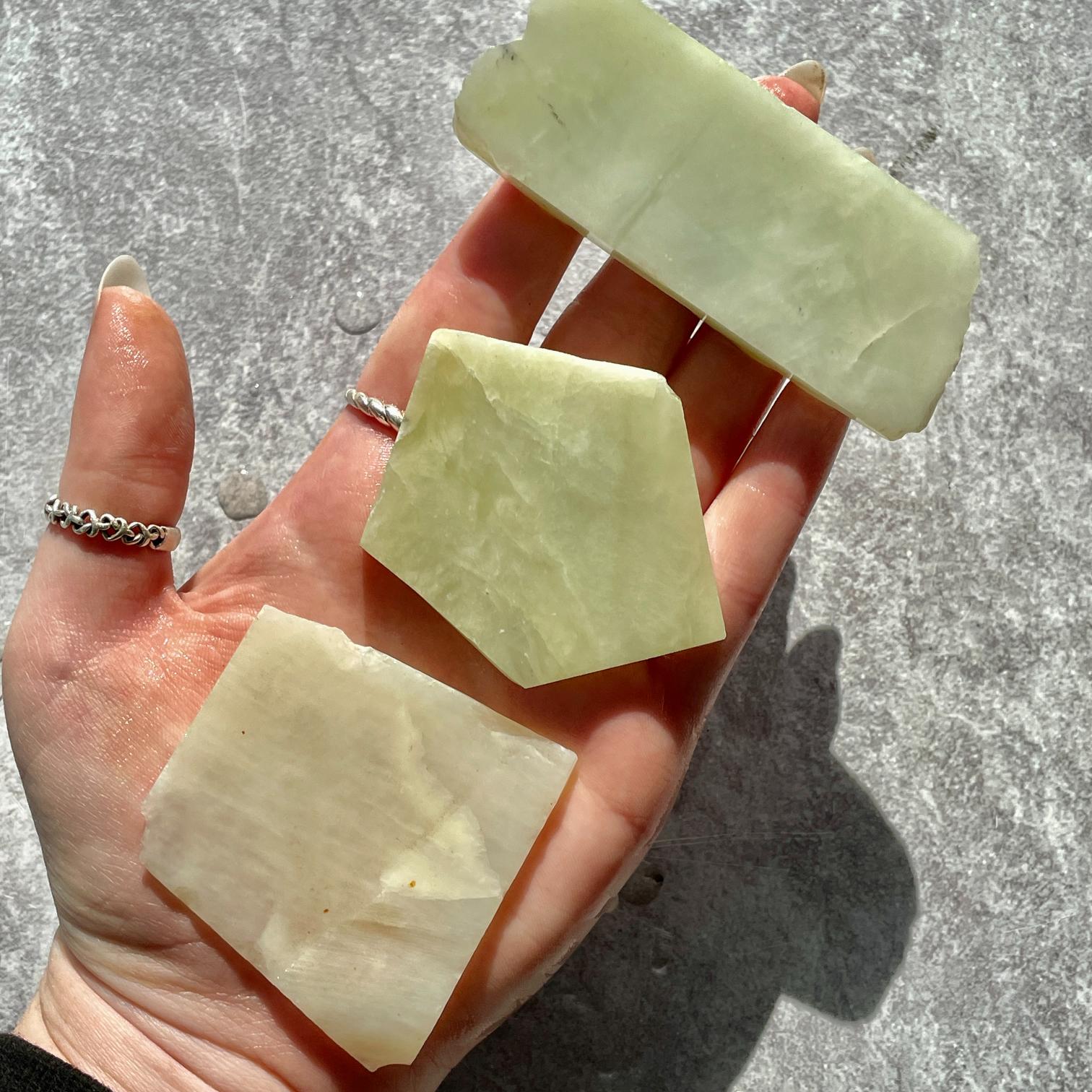 Rough - Slab - New Jade - 1 KG 
