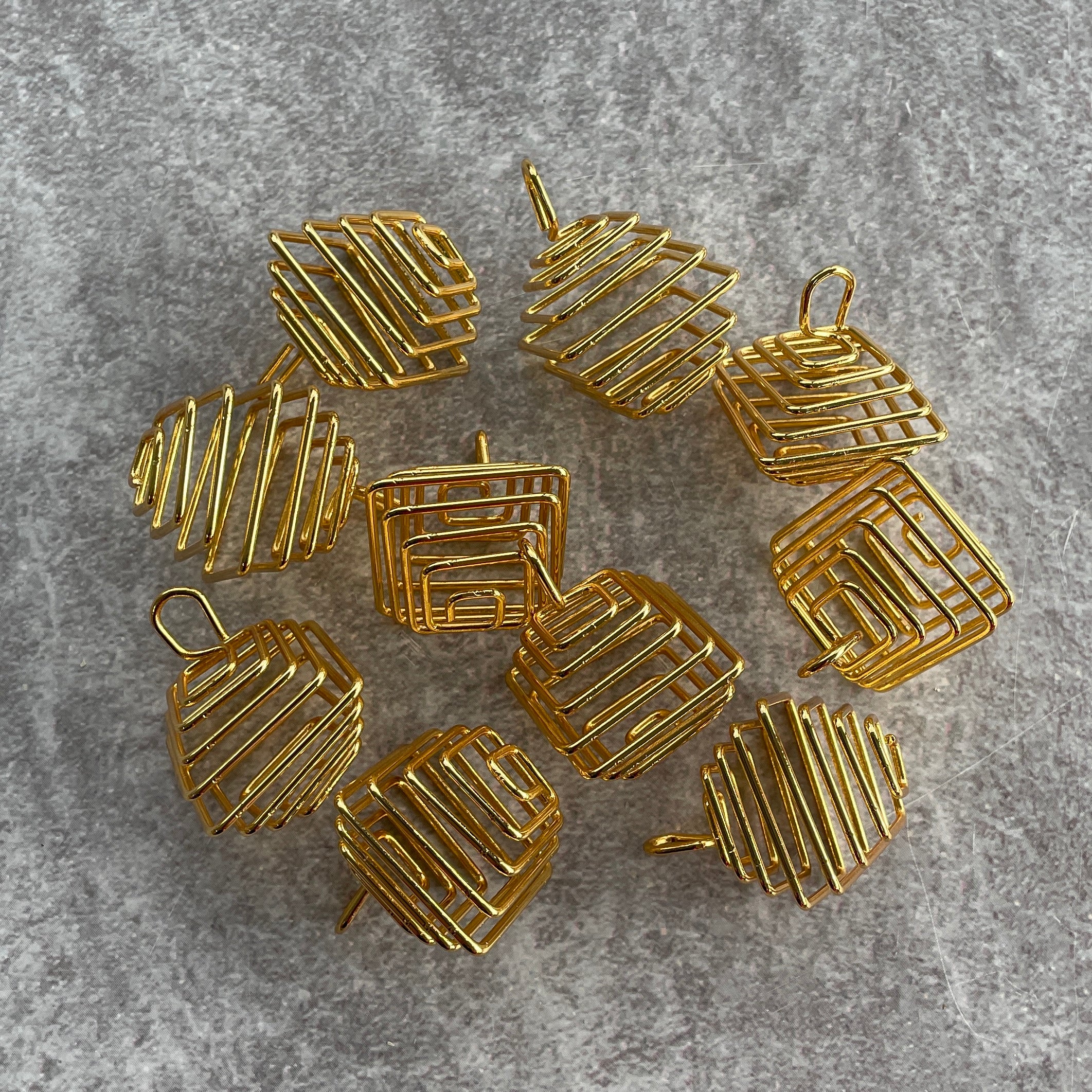 Cage Pendant Golden - Square - 10pc