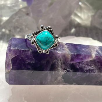 Sterling Silver Ring - Turquoise SZ6 - 07